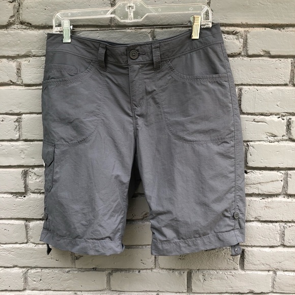 Mountain Hardwear Pants - Mountain Hardwear Gray Roll Tab Shorts sz 8